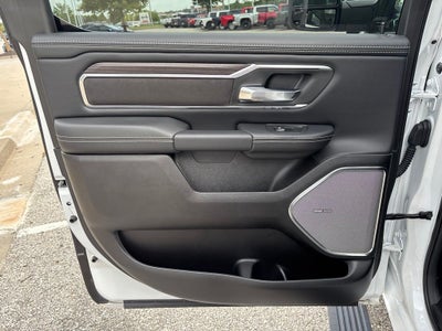 2025 RAM 1500 Laramie Crew Cab 4x4 5'7' Box