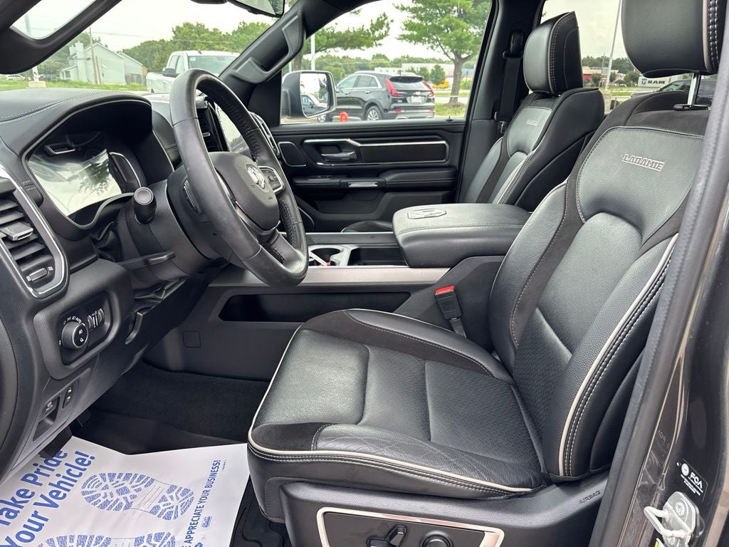 2024 RAM 1500 Laramie Crew Cab 4x4 5'7' Box