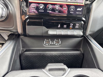 2021 RAM 1500 Laramie Crew Cab 4x4 5'7' Box