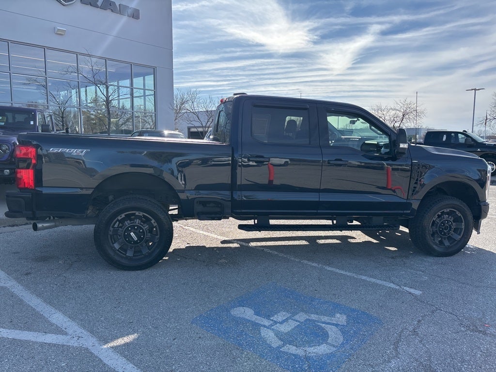 2024 Ford F-350SD Lariat