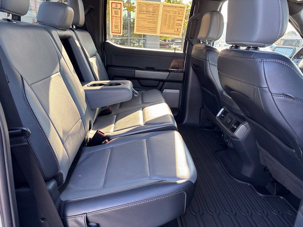 2023 Ford F-150 Lightning LARIAT