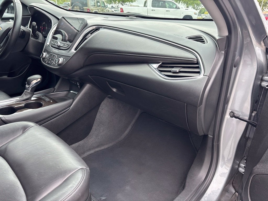 2024 Chevrolet Malibu FWD 2LT
