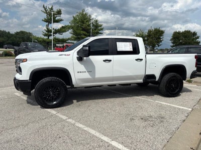 2024 Chevrolet Silverado 2500HD 4WD Crew Cab Standard Bed ZR2