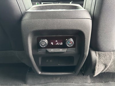 2025 Chevrolet Traverse FWD LT