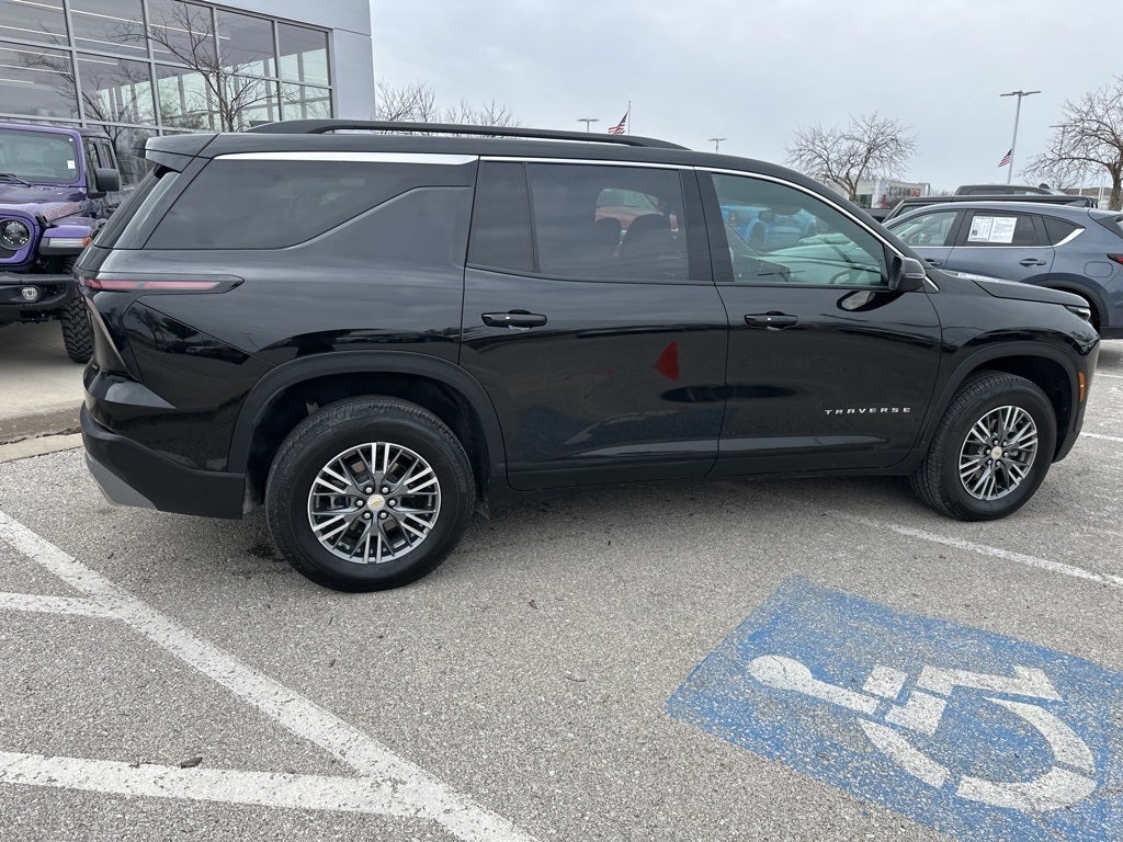 2025 Chevrolet Traverse LT 1LT
