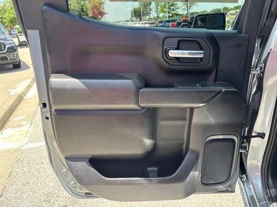 2024 GMC Sierra 1500 4WD Crew Cab Short Box Pro