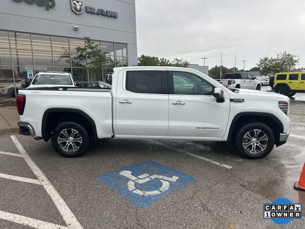 2024 GMC Sierra 1500 SLT