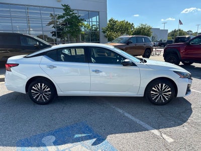 2025 Nissan Altima SV AWD