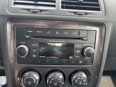 2013 Dodge Challenger SXT
