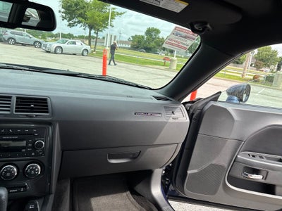 2013 Dodge Challenger SXT