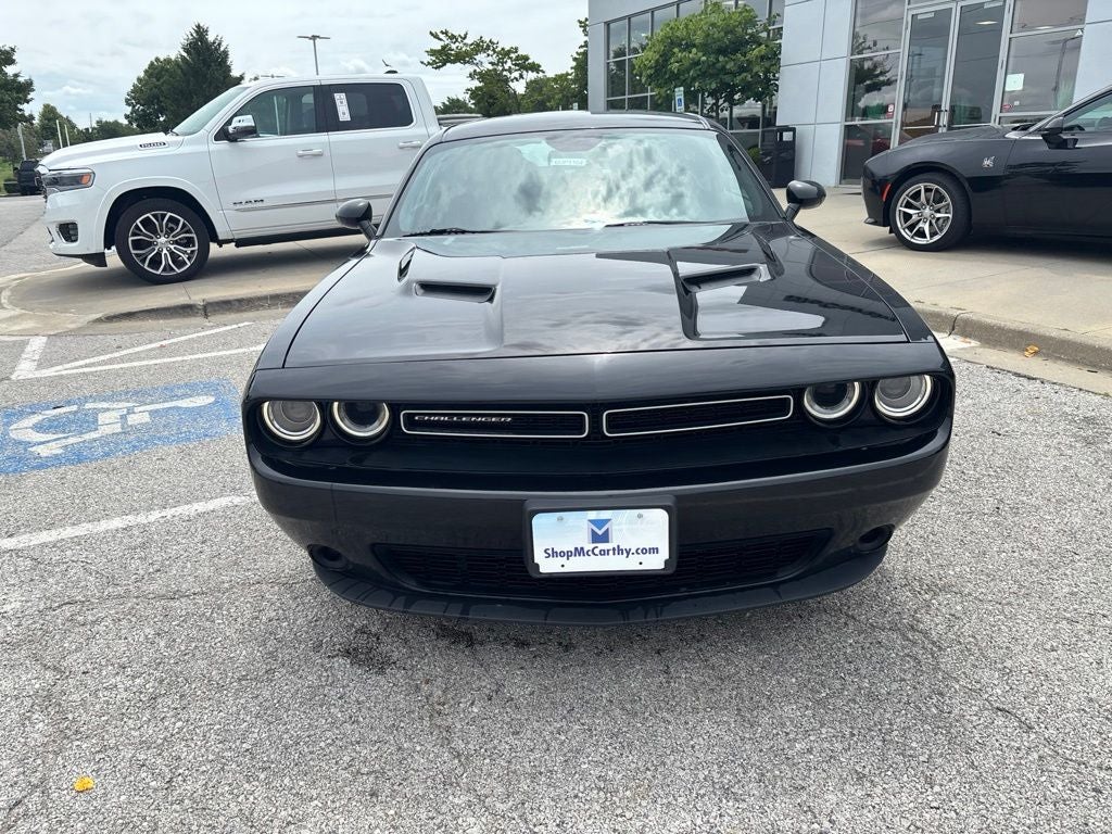 2015 Dodge Challenger SXT