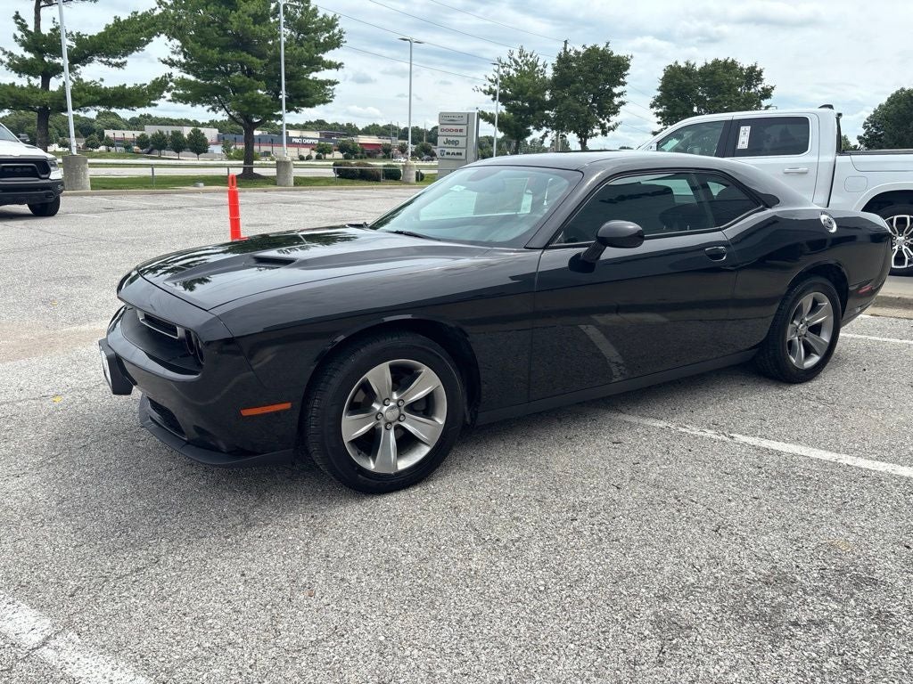 2015 Dodge Challenger SXT