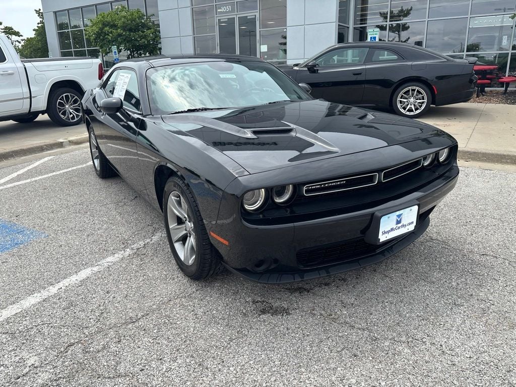 2015 Dodge Challenger SXT