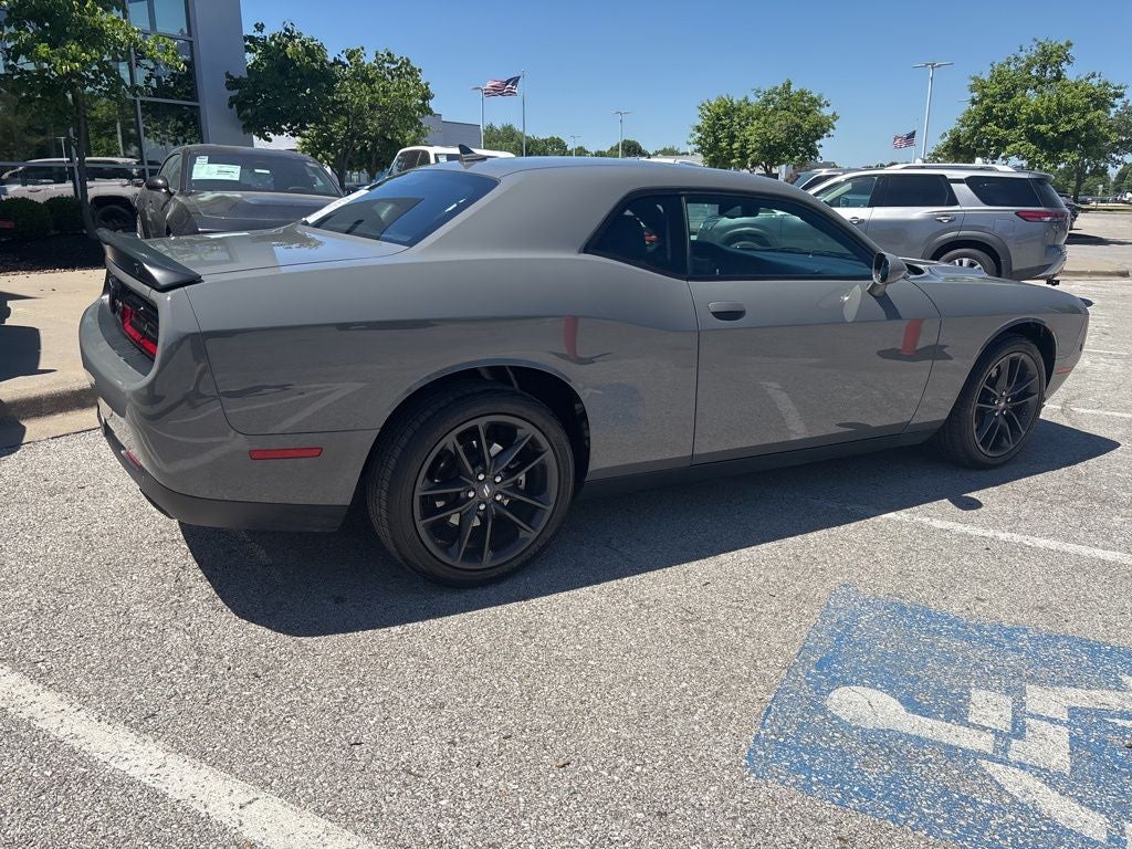 2023 Dodge Challenger SXT