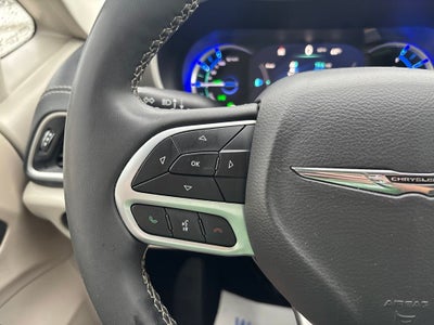 2023 Chrysler Pacifica Hybrid Touring L
