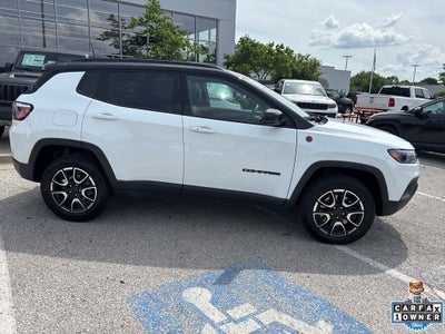 2025 Jeep Compass Trailhawk 4x4