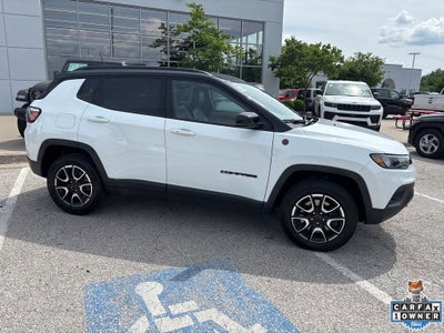 2025 Jeep Compass Trailhawk 4x4