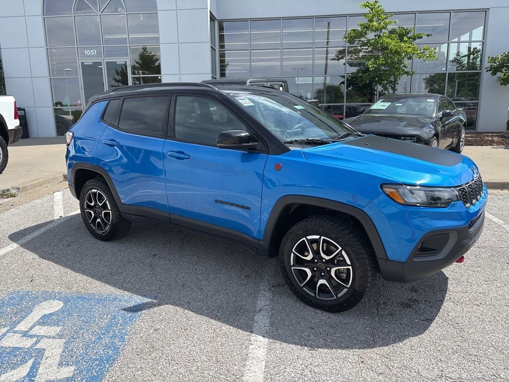 2025 Jeep Compass Trailhawk
