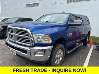 2017 RAM 3500 Big Horn Crew Cab 4x4 8' Box