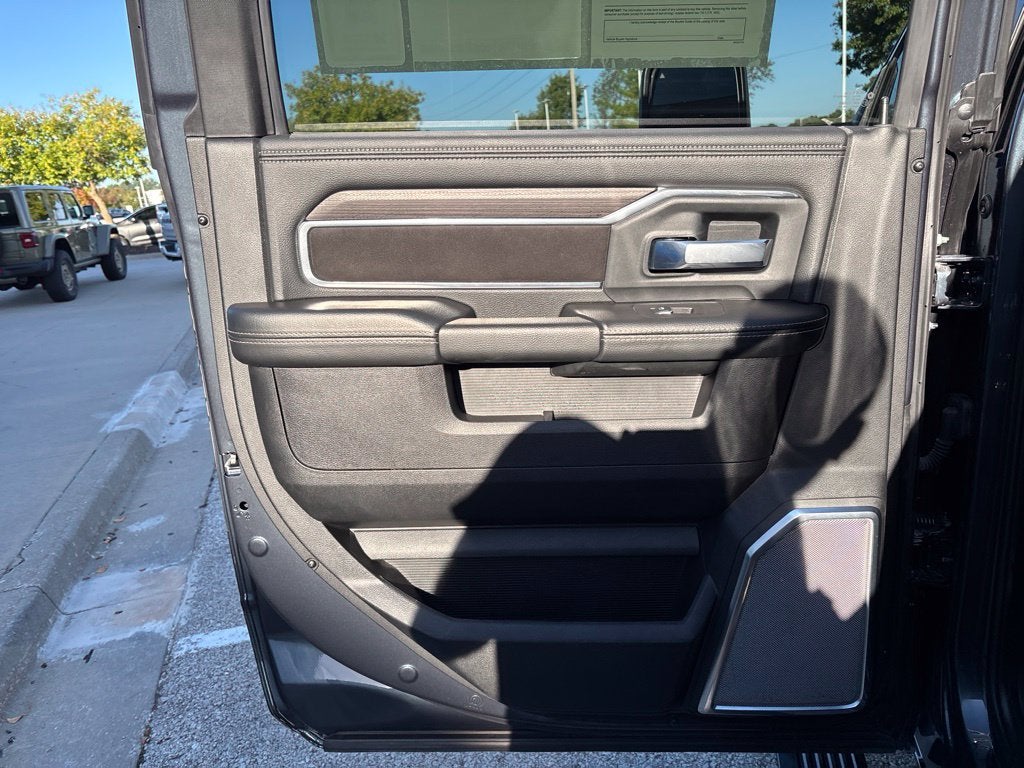 2026 RAM 3500 Laramie Mega Cab 4x4 6'4' Box