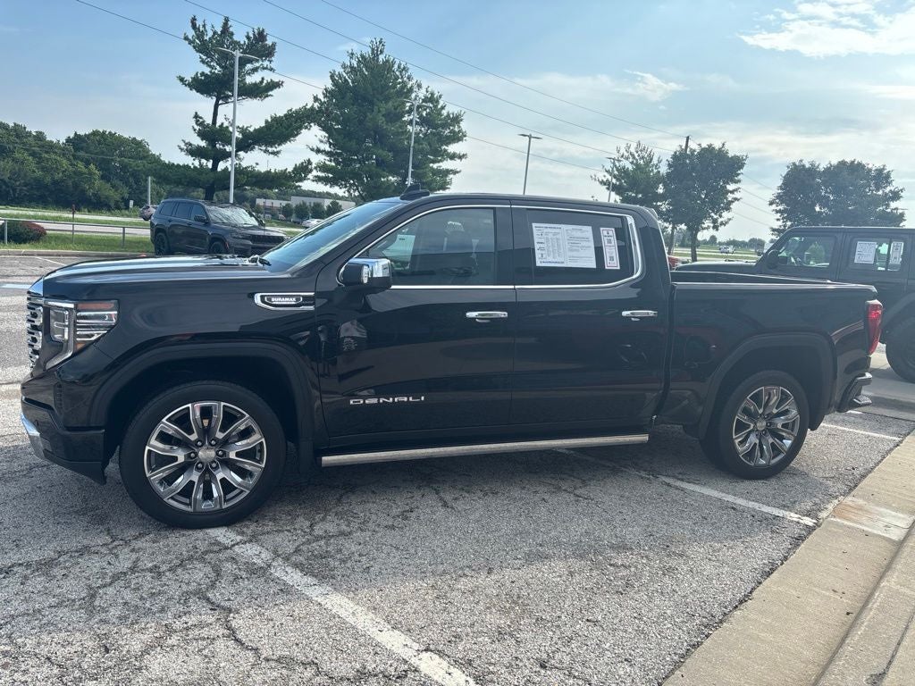 2023 GMC Sierra 1500 4WD Crew Cab Short Box Denali