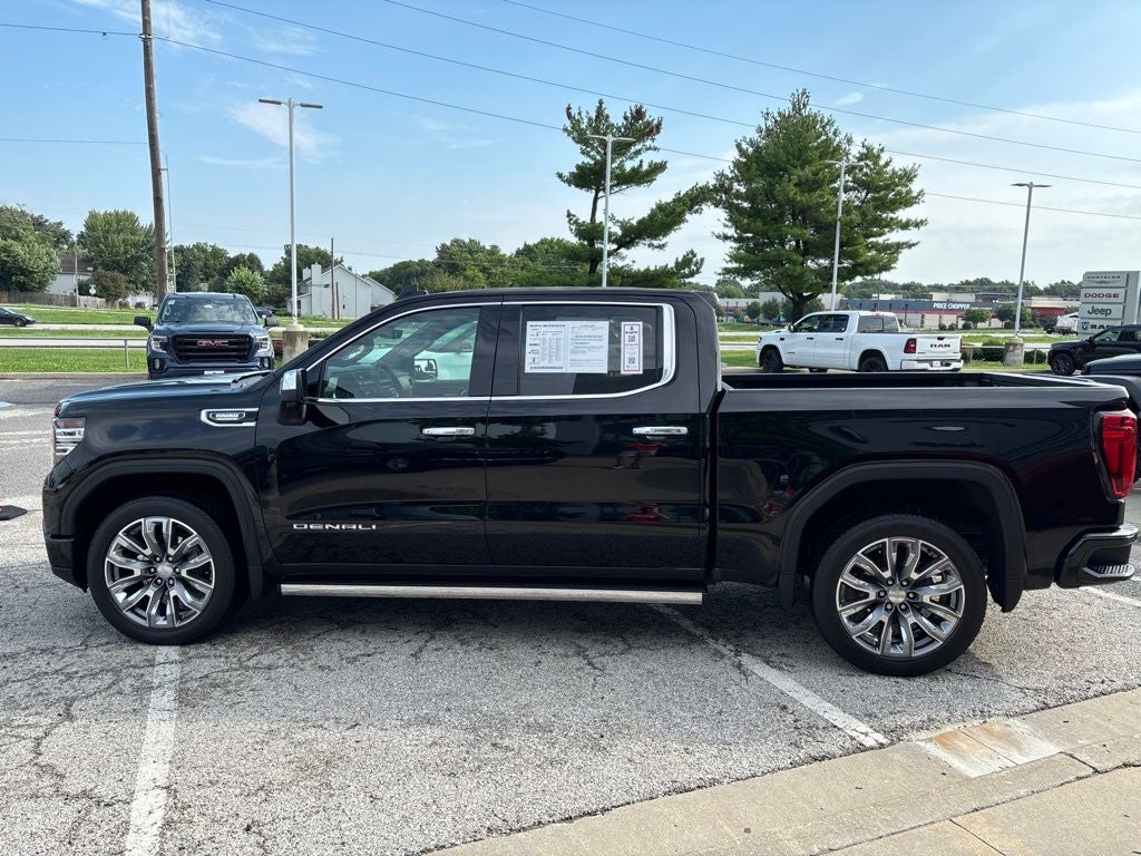 2023 GMC Sierra 1500 4WD Crew Cab Short Box Denali