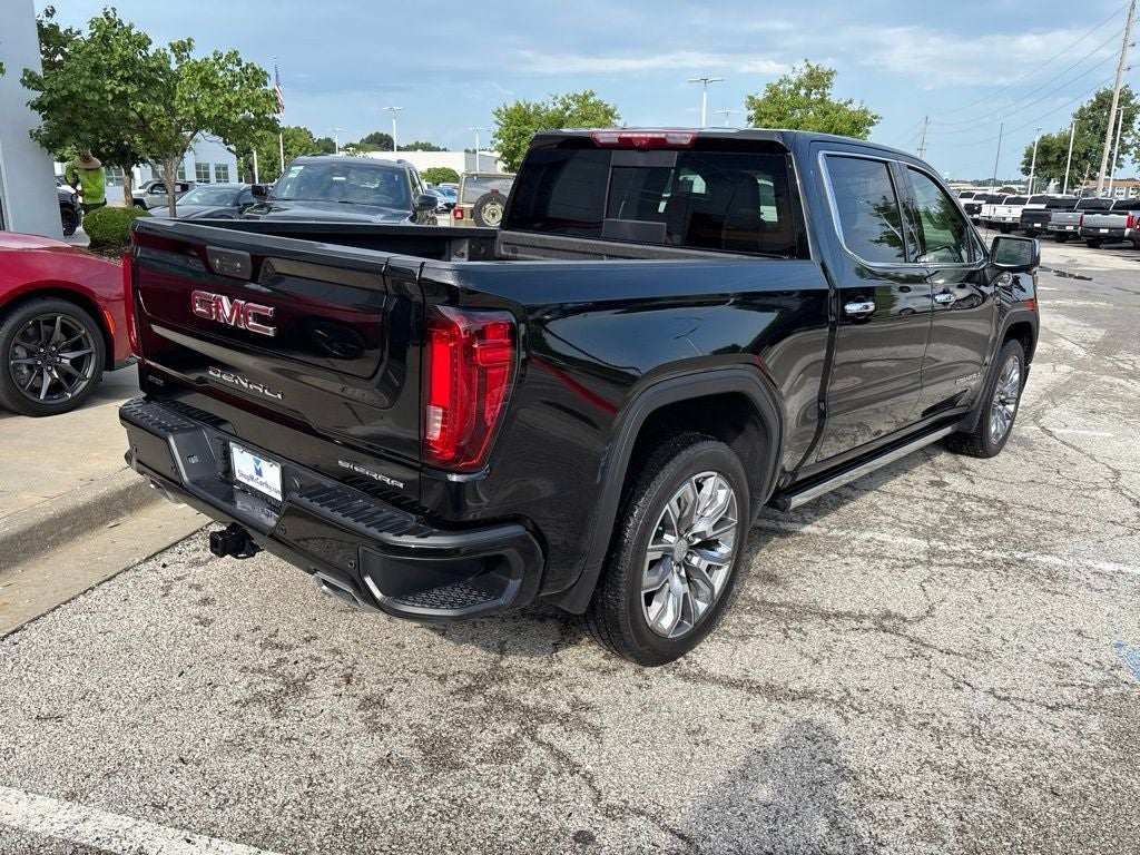 2023 GMC Sierra 1500 4WD Crew Cab Short Box Denali