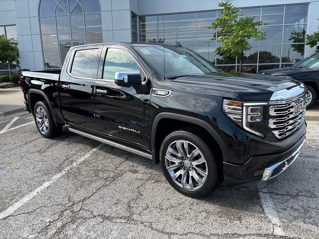 2023 GMC Sierra 1500 4WD Crew Cab Short Box Denali