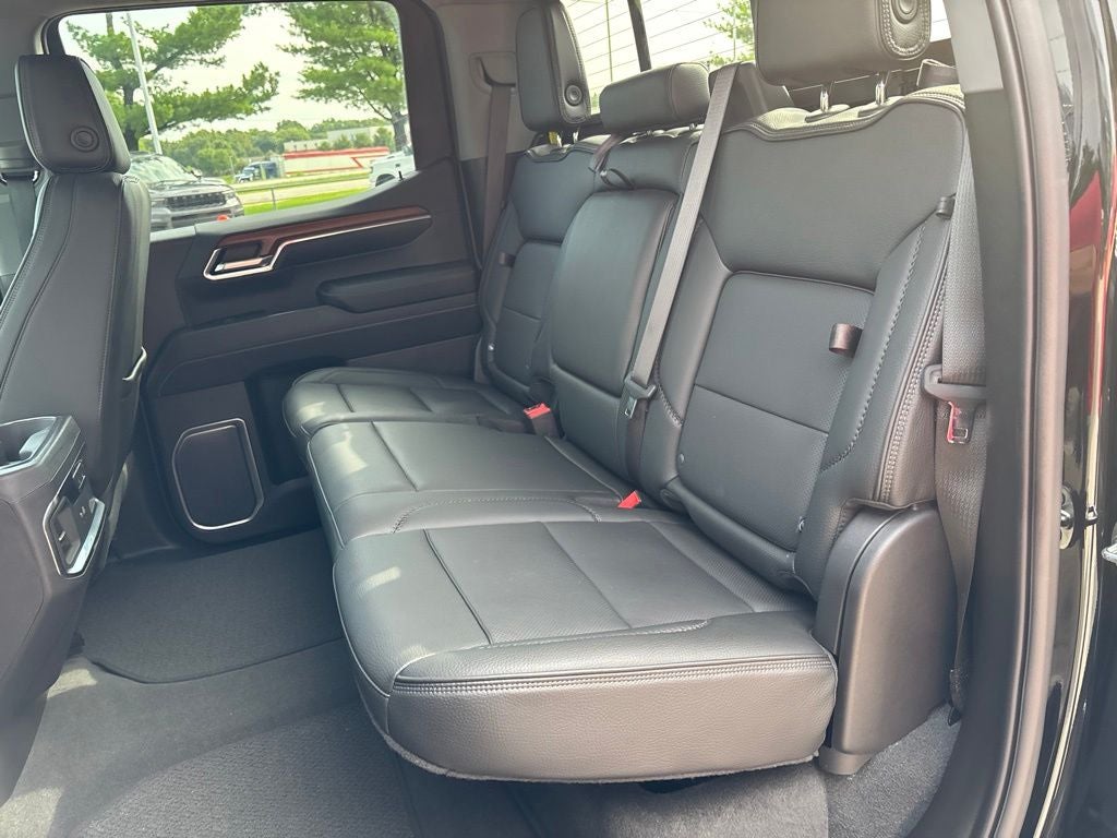 2023 GMC Sierra 1500 4WD Crew Cab Short Box Denali