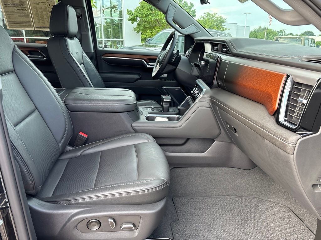 2023 GMC Sierra 1500 4WD Crew Cab Short Box Denali