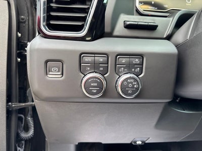2023 GMC Sierra 1500 4WD Crew Cab Short Box Denali