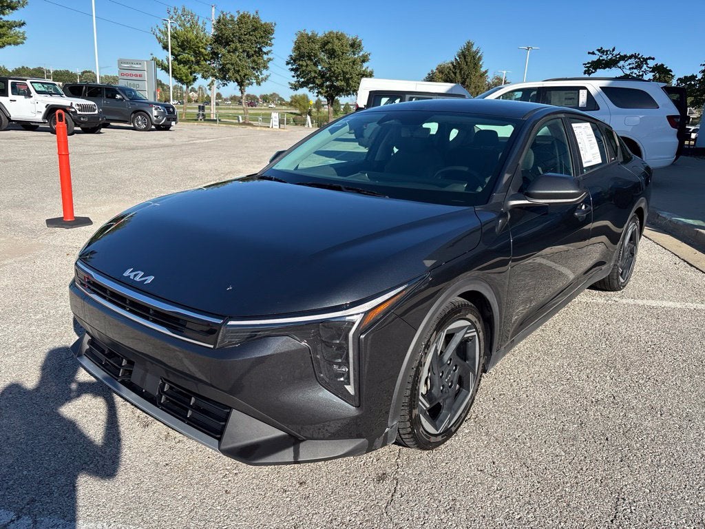 2025 Kia K4 EX