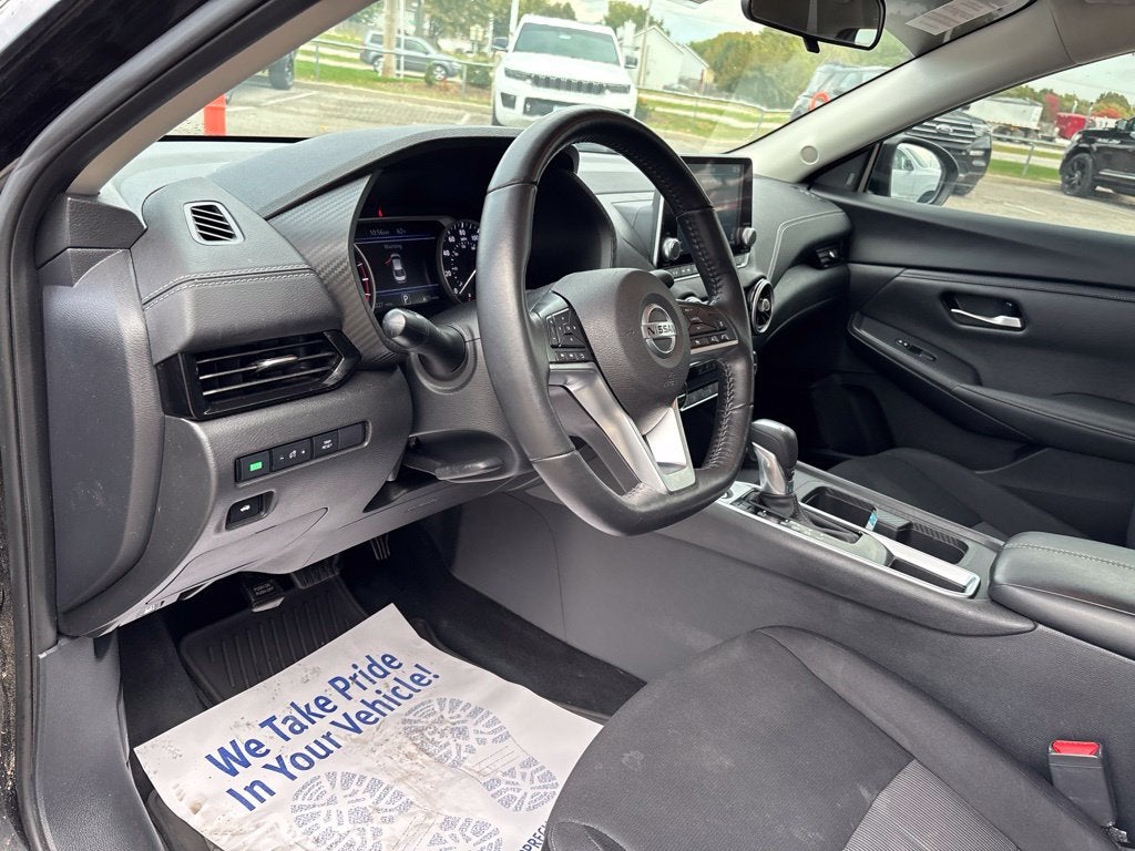 2023 Nissan Sentra SV Xtronic CVT