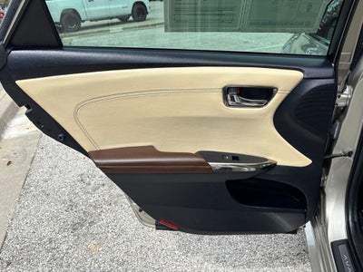 2013 Toyota Avalon Limited