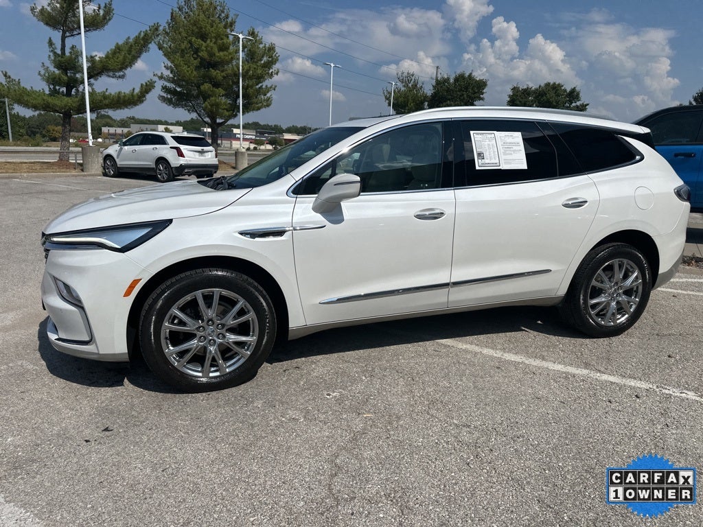 2024 Buick Enclave Essence