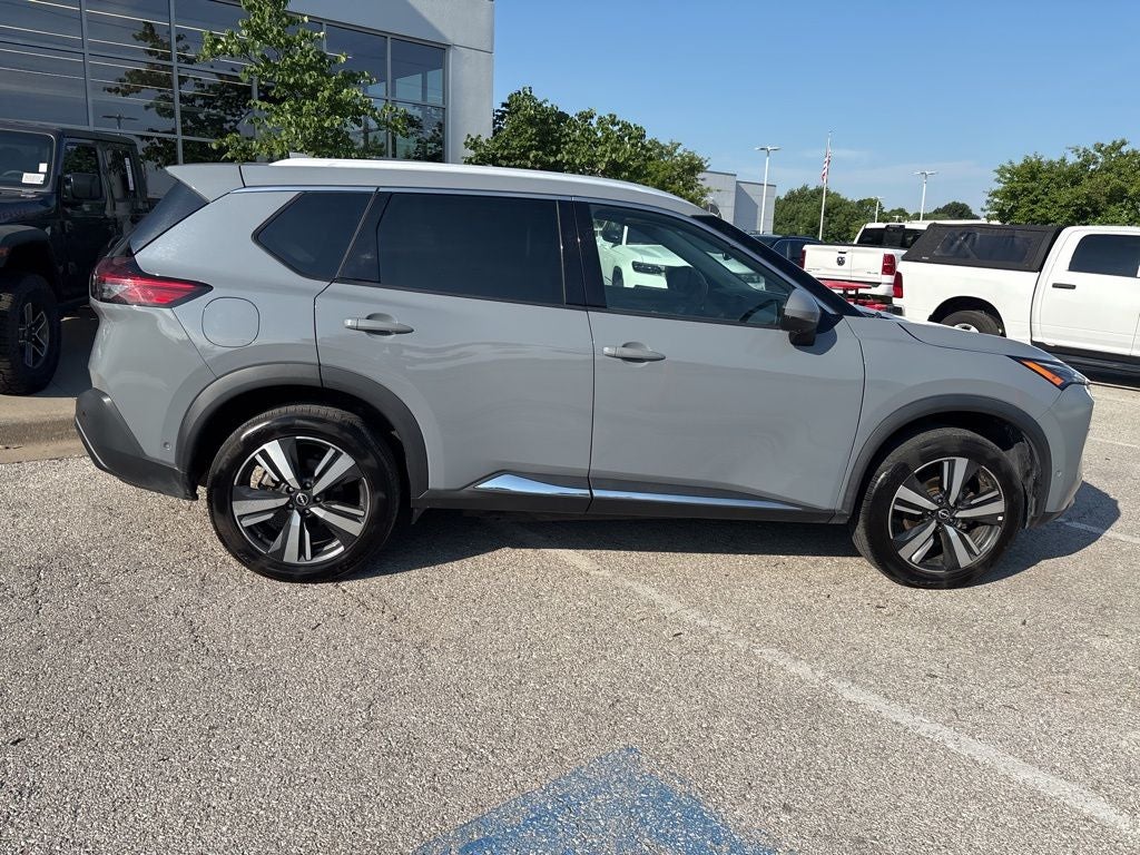 2023 Nissan Rogue SL