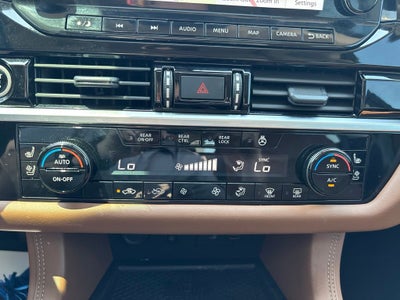 2023 Nissan Pathfinder Platinum 4WD