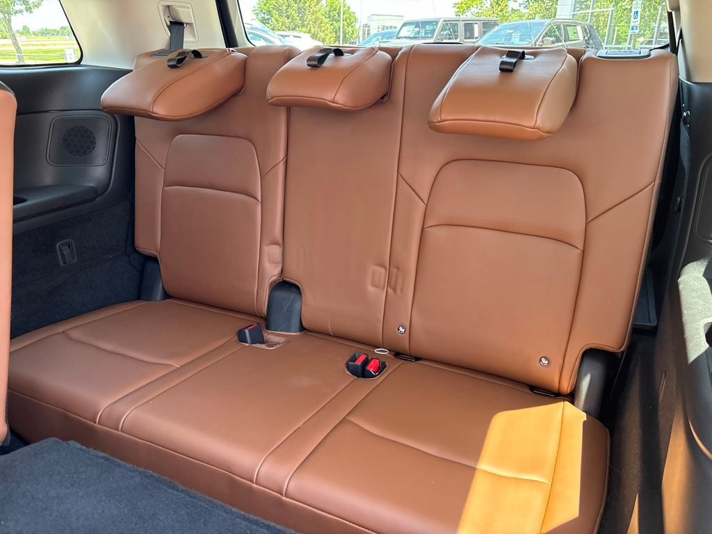 2023 Nissan Pathfinder Platinum 4WD