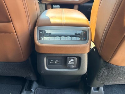 2023 Nissan Pathfinder Platinum 4WD