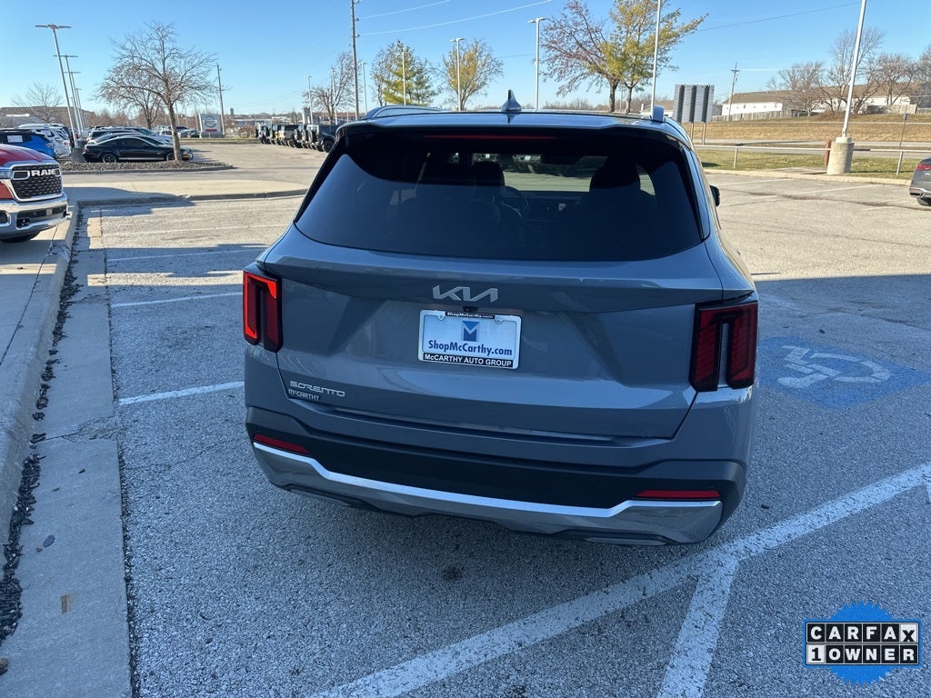 2025 Kia Sorento SX