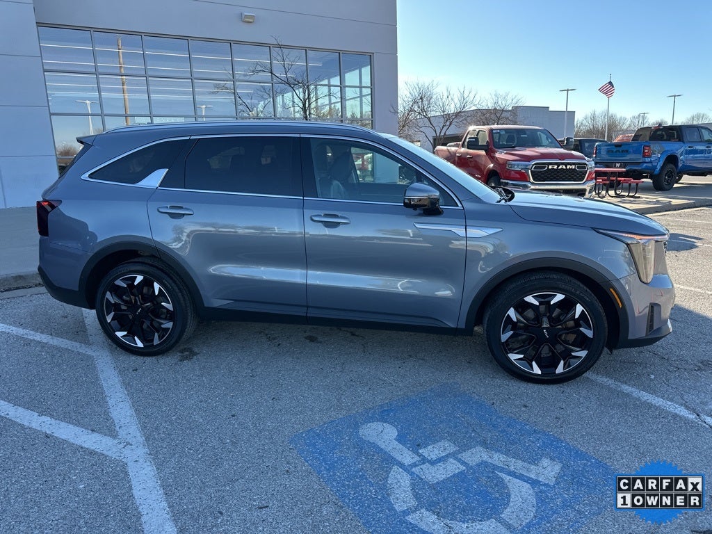 2025 Kia Sorento SX