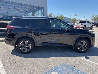 2024 Nissan Rogue SV Premium