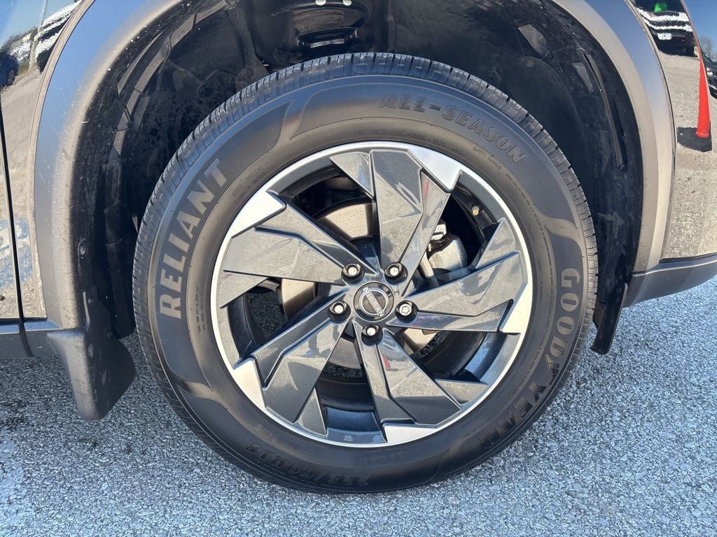 2024 Nissan Rogue SV Premium