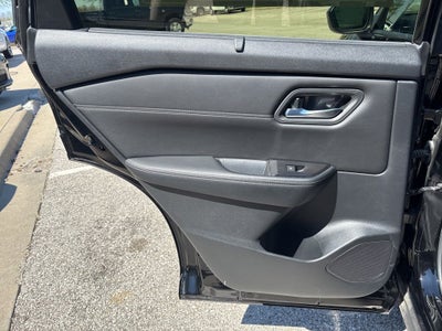 2024 Nissan Rogue SV Premium