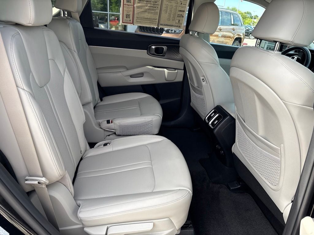 2023 Kia Sorento Hybrid EX
