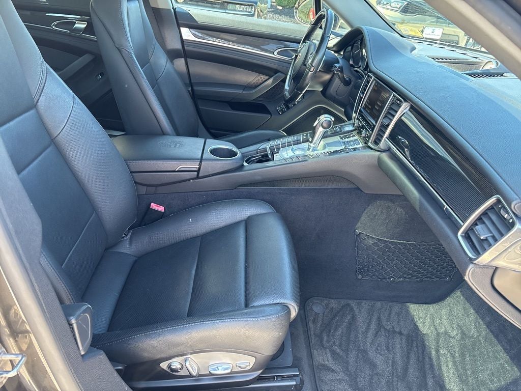 2012 Porsche Panamera 4S
