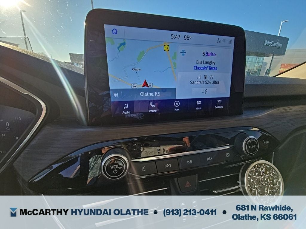 2020 Ford Escape Titanium Hybrid