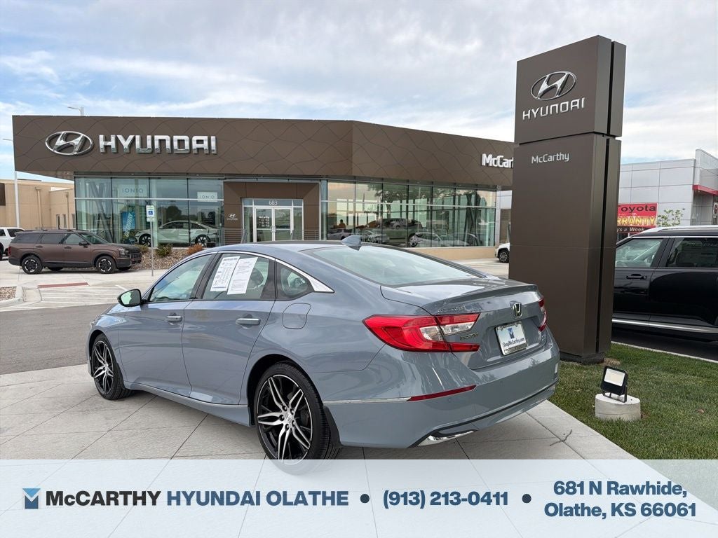 2022 Honda Accord Hybrid Touring