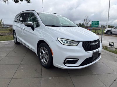 2023 Chrysler Pacifica Limited