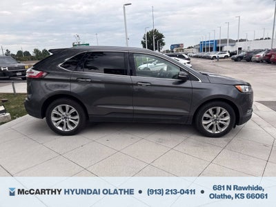 2020 Ford Edge Titanium